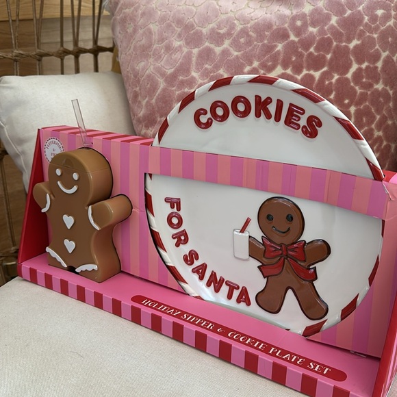 Peppermint & Pine gingerbread man sippy cup and cookie plate Santa Christmas - Picture 5 of 7